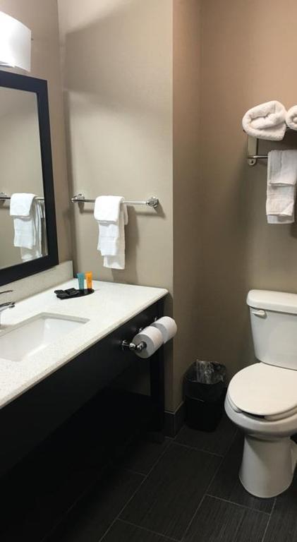 Americas Best Value Inn & Suites Хорн-Лейк Экстерьер фото