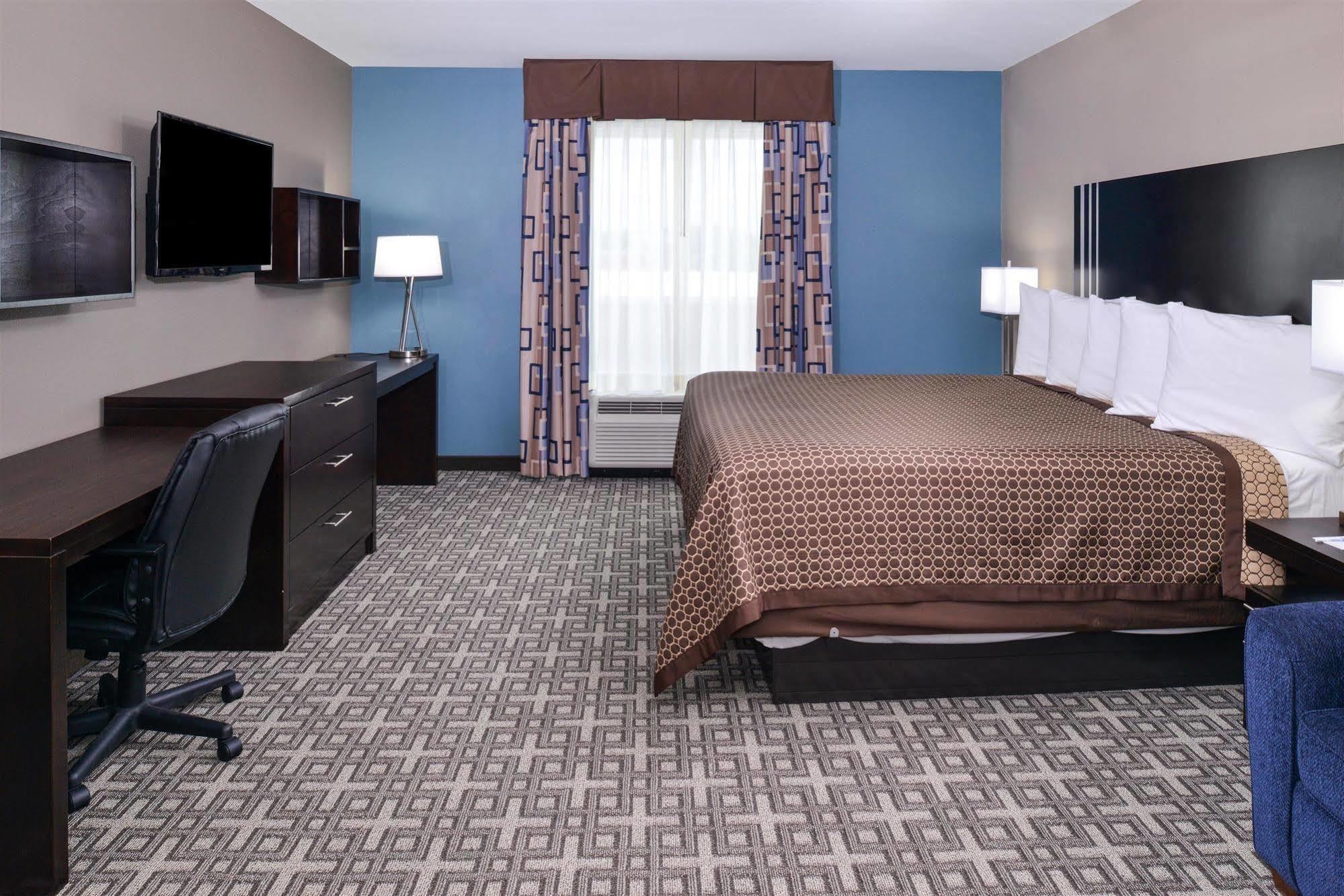 Americas Best Value Inn & Suites Хорн-Лейк Экстерьер фото